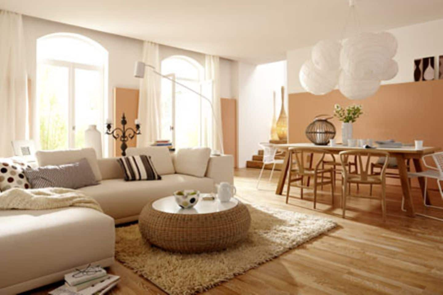 Einrichten Mit Farbe: Wohnzimmer In Hellen Holzfarben - Bild 3 within Wohnideen Farben Für Wohnzimmer